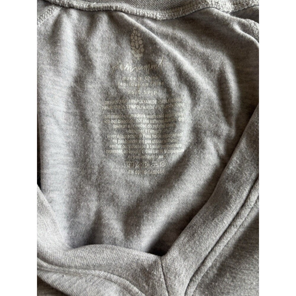 Free People FP Movement Too Good Gray Long Sleeve V Neck Layer Top Size S/XS - Picture 4 of 8